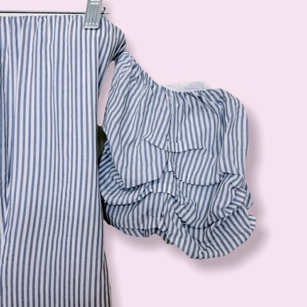 Lovers + Friends Coastal Blouse White Blue Off The Shoulder Ruffled Top Size XS - Picture 4 of 10